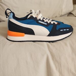 Puma Youth Blue and Orange R78 Sneakers